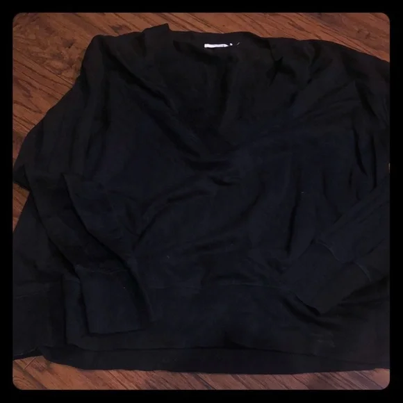 Rag & Bone v neck sweater M black 🖤🖤 - Picture 5 of 11